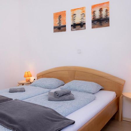 Apartmaji Anze Краньска Гора Экстерьер фото