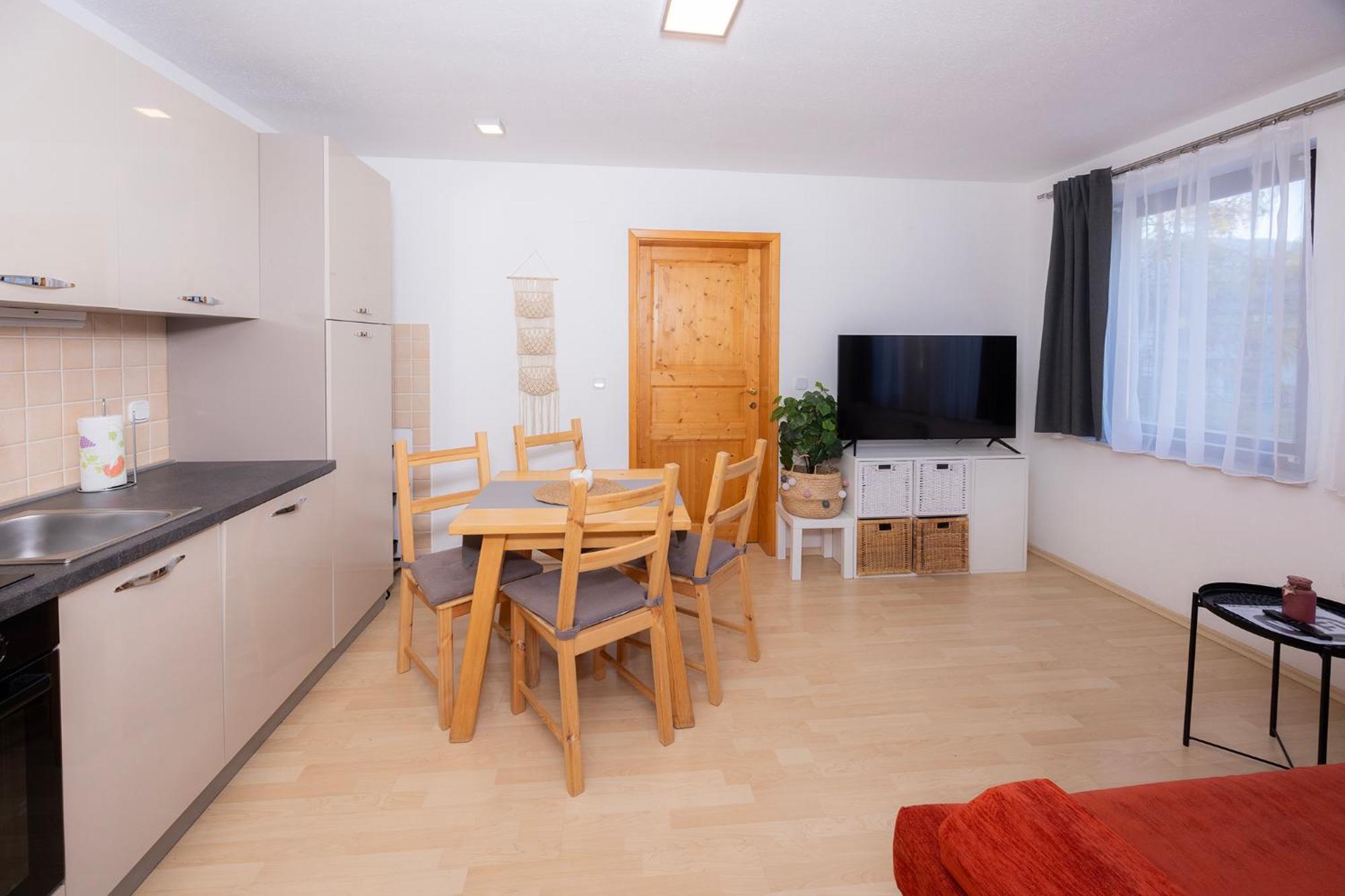 Apartmaji Anze Краньска Гора Номер фото